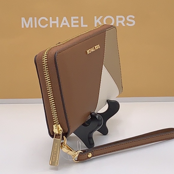 MICHAEL KORS Leather Continental Wristlet Phone Case Wallet Luggage Multi NWT - Picture 9 of 14